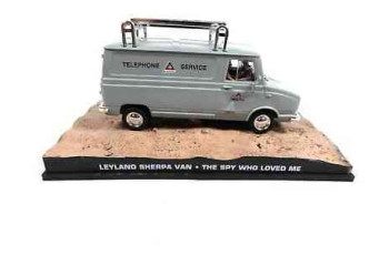 Leyland Sherpa Van-Bond-The Spy Who Loved  ATLAS  DY061