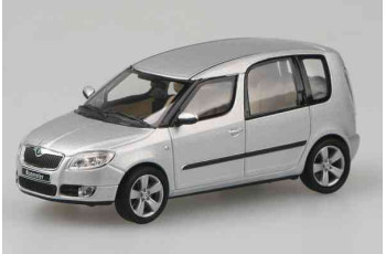 Skoda roomster silver 