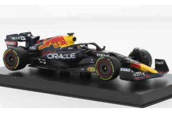 Red Bull RB18 No1 Oracle Red Bull racing Red Bull formula 1 with figure Max Verstappen 2022