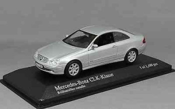 Minichamps Mercedes-Benz CLK Coupe SILVER 400031424