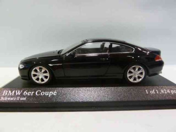 MINICHAMPS BMW - 6-SERIES COUPE 2006 - DETTAGLIO MOTORE