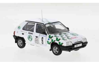 Skoda Favorit No9 Rally WM Rally Monte Carlo  Sibera/Gross 1993  IXO  RAC414A