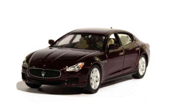 WHITE BOX Maserati Quattroporte GTS 2014 Bordeaux