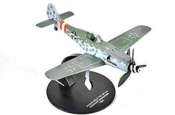 Focke Wulf Fw 190 D-9 1945  Atlas  JR06